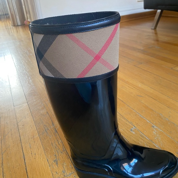 Burberry Rain boots size 6 - Picture 4 of 7